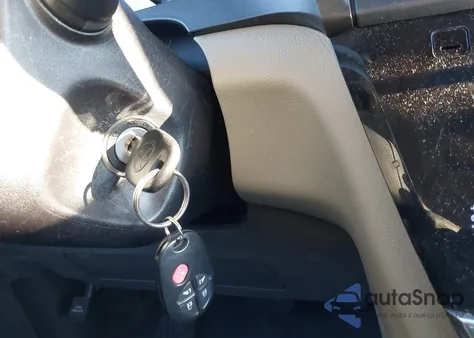 2016 Toyota Sienna Le 8 Passenger из США, поврежденный, VIN 5TDKK3DC5GS719616